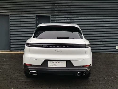 2024 Porsche Cayenne 3 best